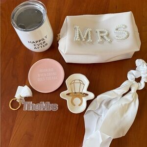 Bridal Gift Set with White and Pink Accessories